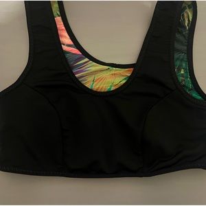 Interchangeable adidas bra
